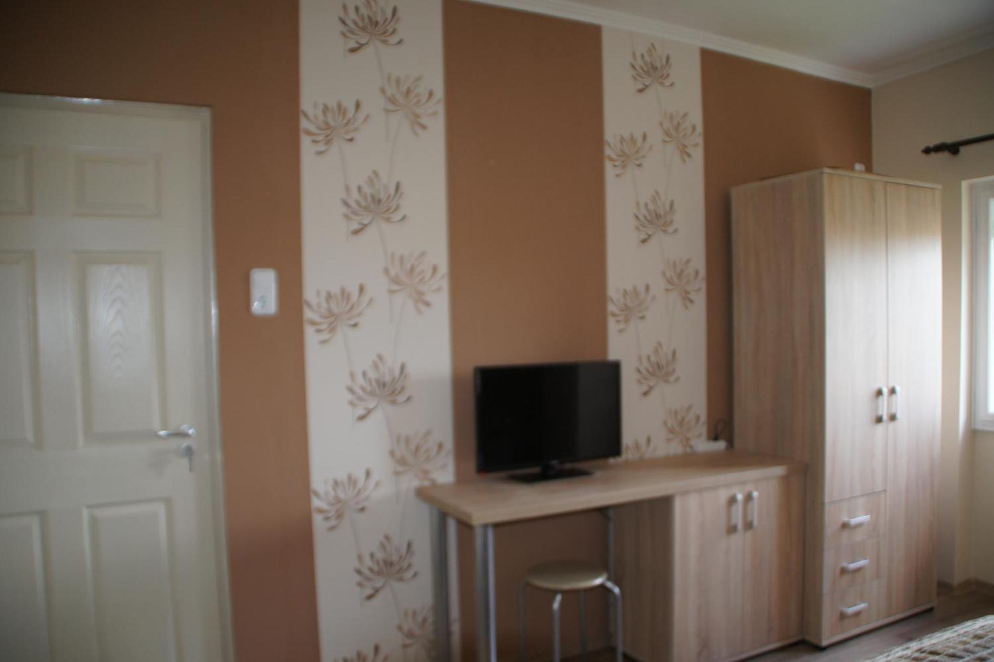 Apartament Fonix Apartman Gyula Zewnętrze zdjęcie