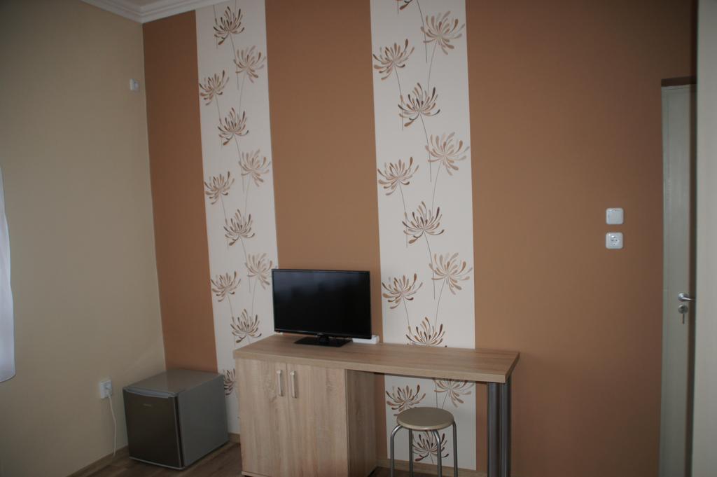 Apartament Fonix Apartman Gyula Zewnętrze zdjęcie