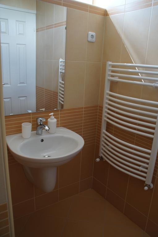 Apartament Fonix Apartman Gyula Zewnętrze zdjęcie