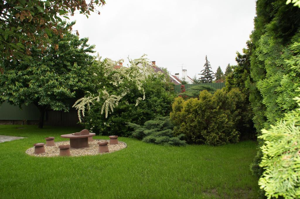 Apartament Fonix Apartman Gyula Zewnętrze zdjęcie